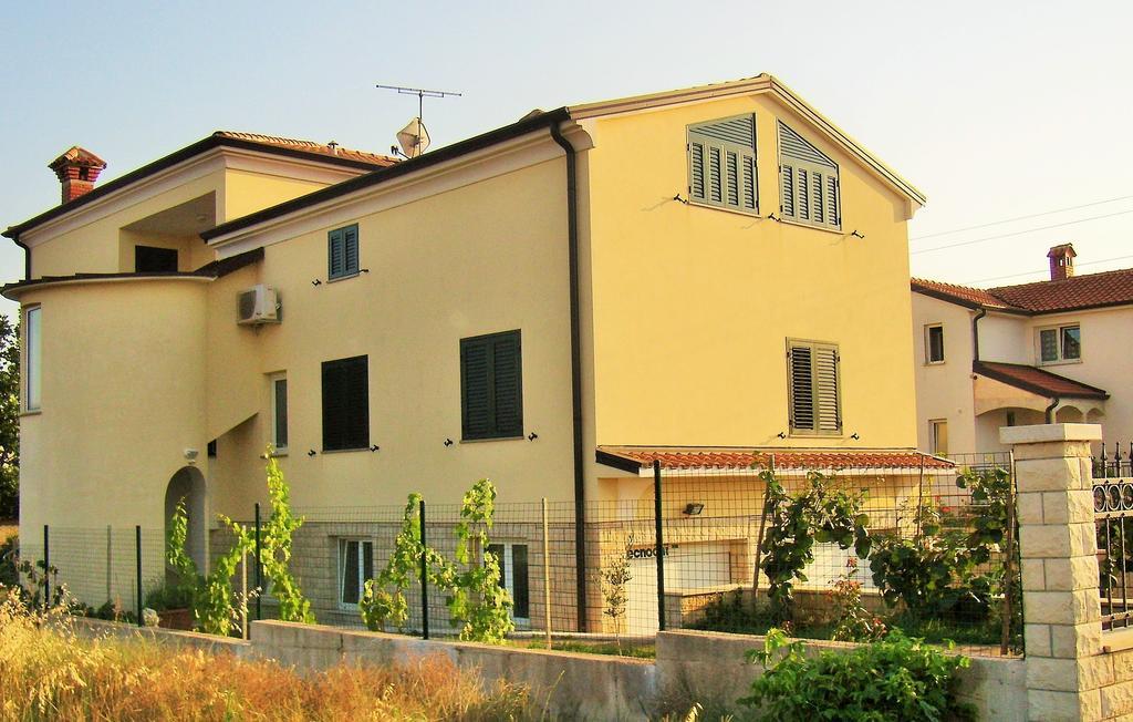 Apartments Sv. Pelegrin Umag Exterior foto
