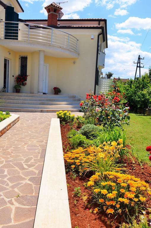 Apartments Sv. Pelegrin Umag Exterior foto